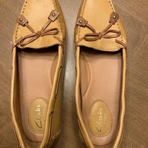 CLARKS *New* Dunbar Racer Loafer, Size 6M